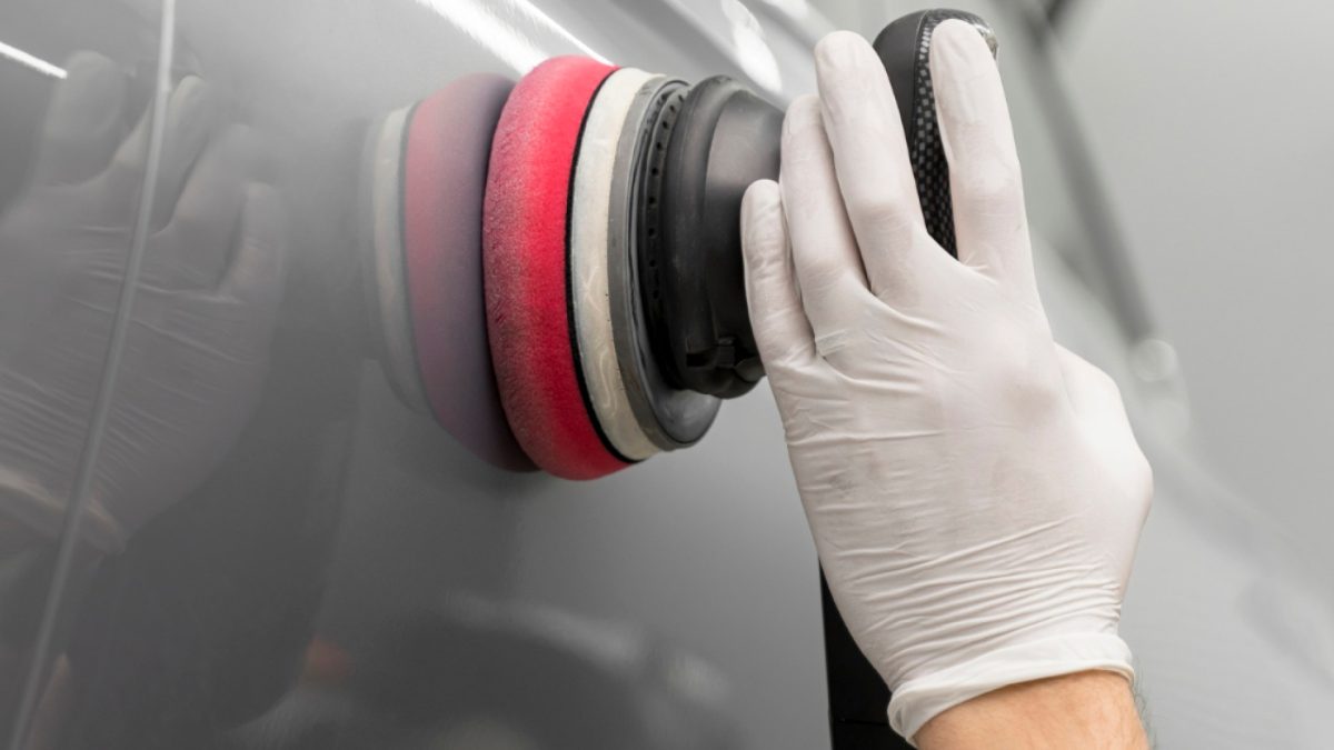 Polisseuse : l'outil incontournable pour le polissage de votre voiture